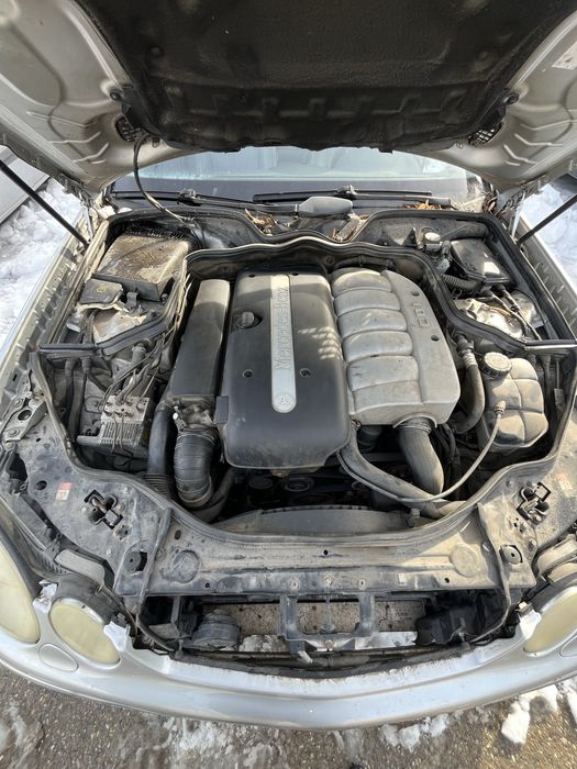 Mercedes e270 на части
