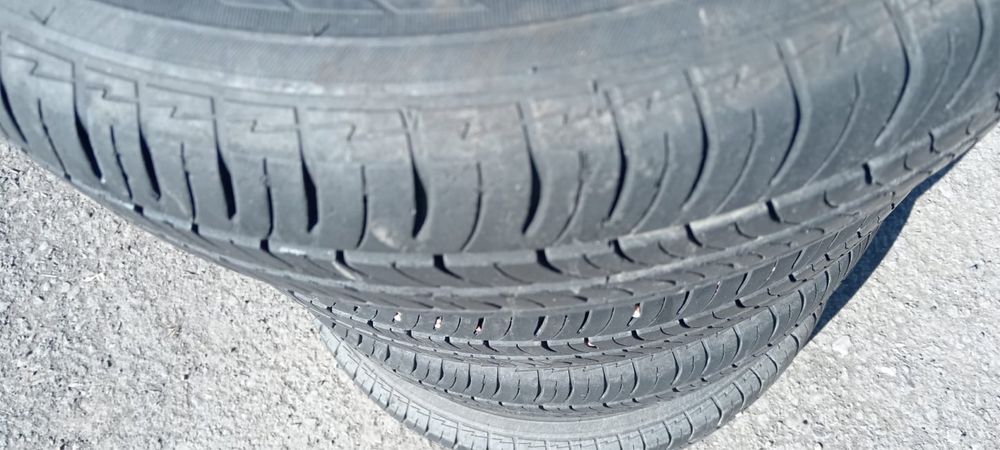 Продам летние шины с дисками