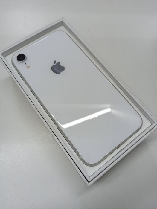 Apple iPhone Xr, 64gb, 75%акб.