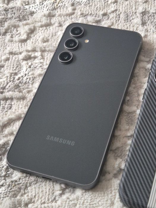 Продам Samsung S23 fe 256 gb