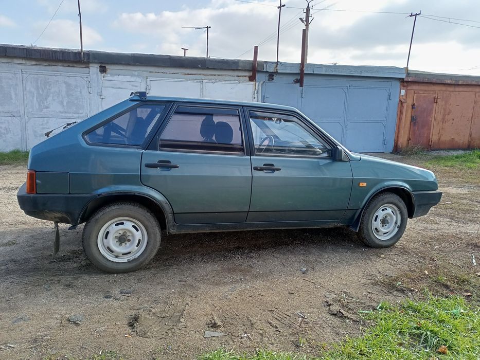 Продам автомобиль ваз 21093