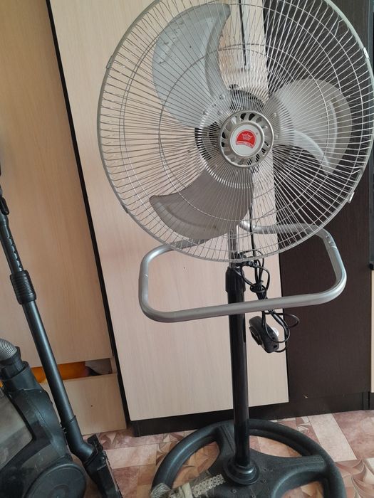 Вентилятор напольный