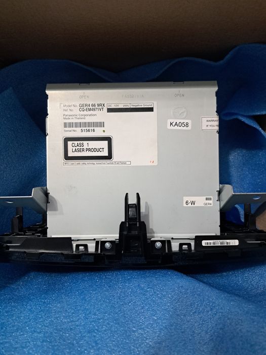 Vând cd player Mazda 6 GH