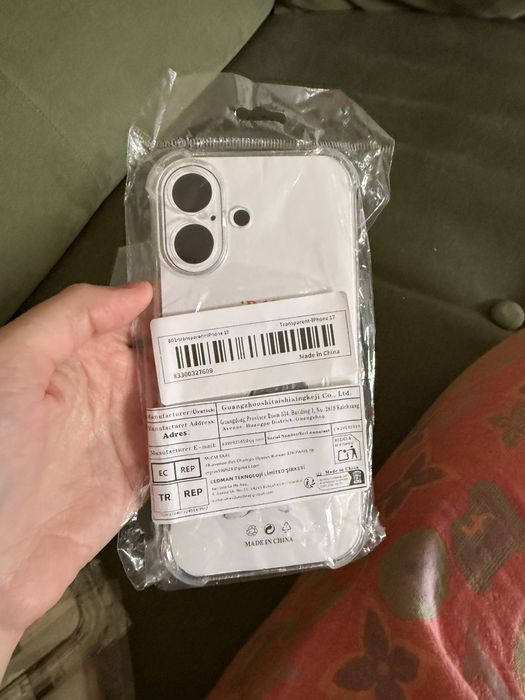 Продам новые чехлы для Iphone 17