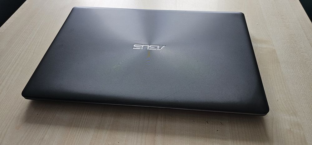 Vand Asus X 550J
