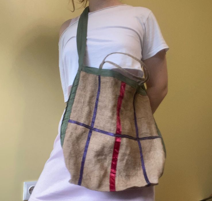 Ръчно изработена платнена чанта през рамо