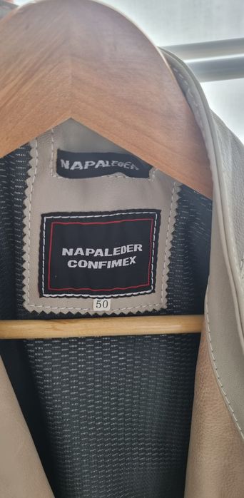 Geacă de piele naturală