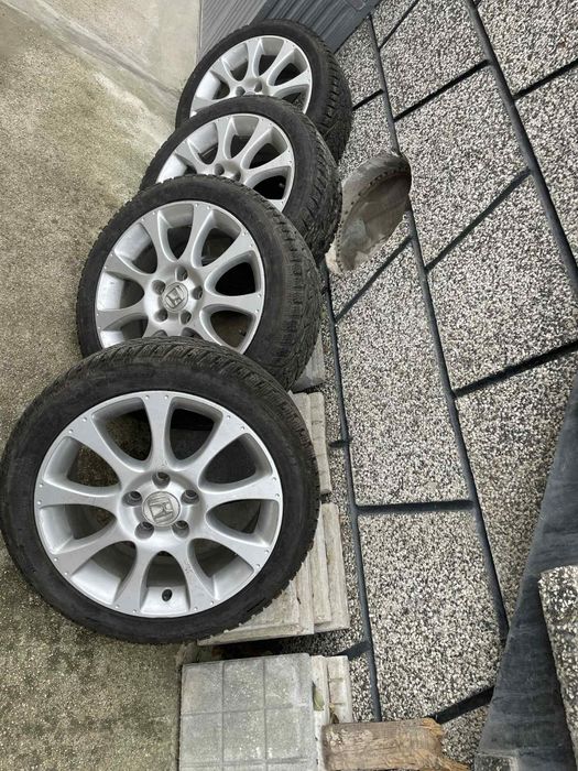 Гуми с джанти за Хонда Акорд 225/45/17