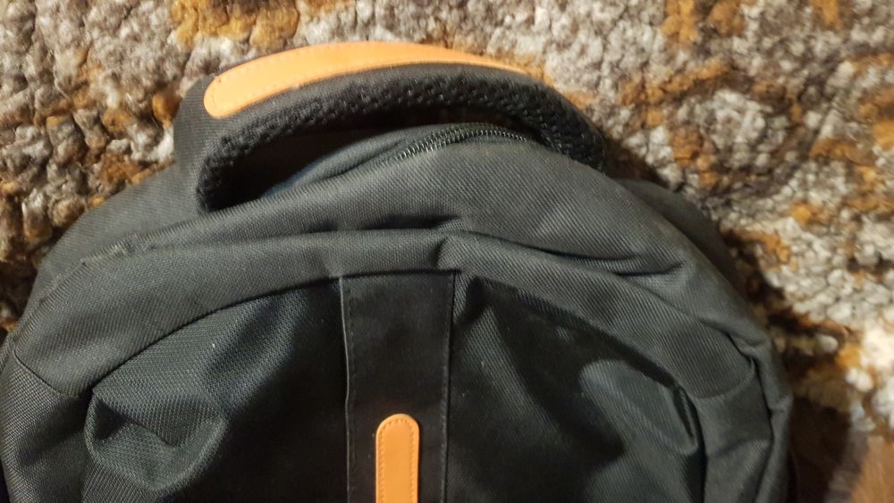 Раница за лаптоп lenovo