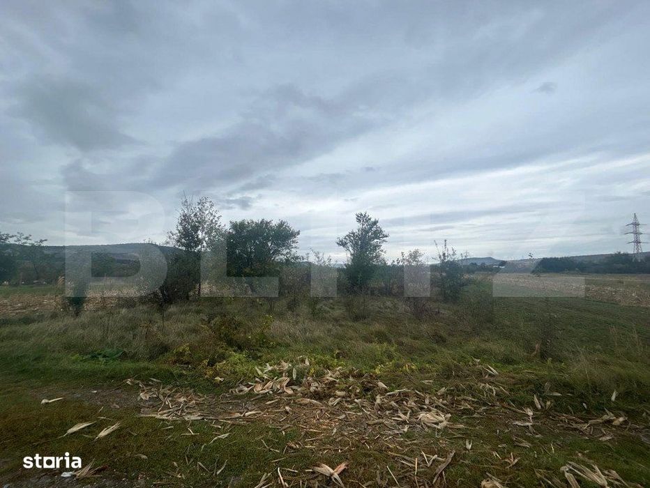 Teren extravilan, 3700mp, zona Unirea