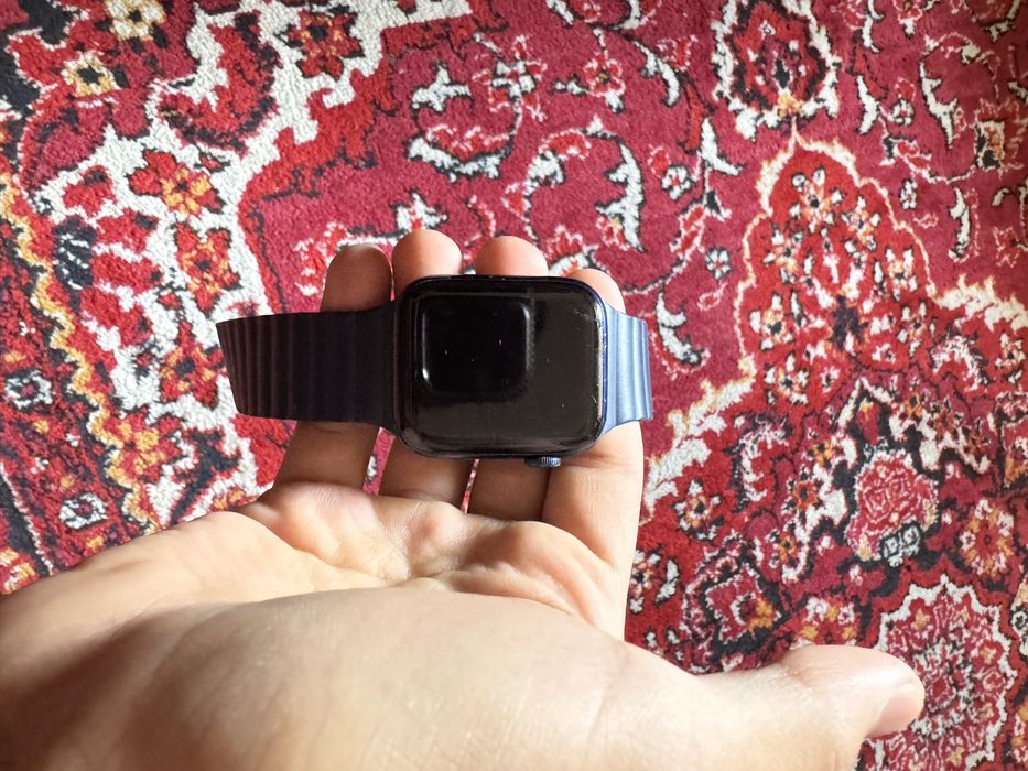 Apple watch 6.