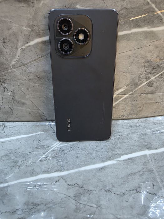 Телефон Honor X8d
