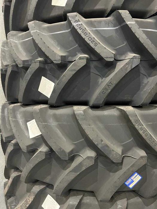 520/85r38 cauciucuri radiale noi 20.8r38 cu GARANTIE ford case fendt