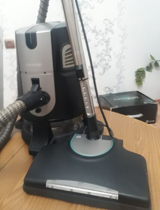 Пылесос сатылады