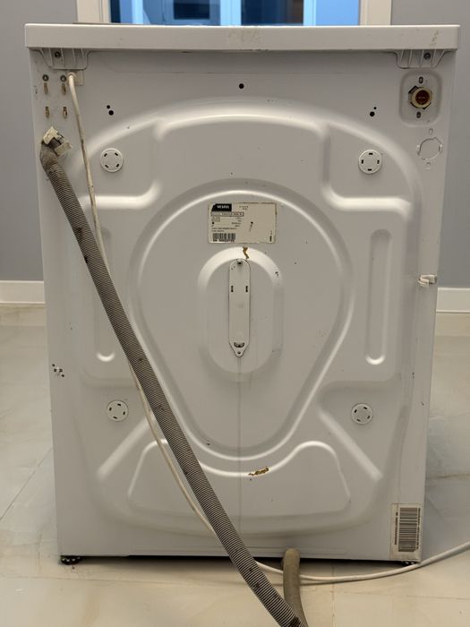 Продам стиральную машину