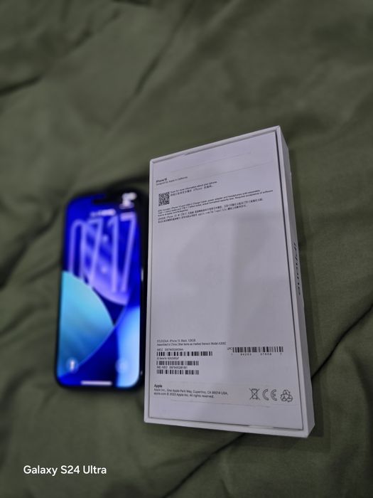 Продам IPhone 15/128