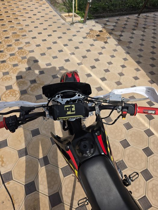 Продам эндуро мотоцикл