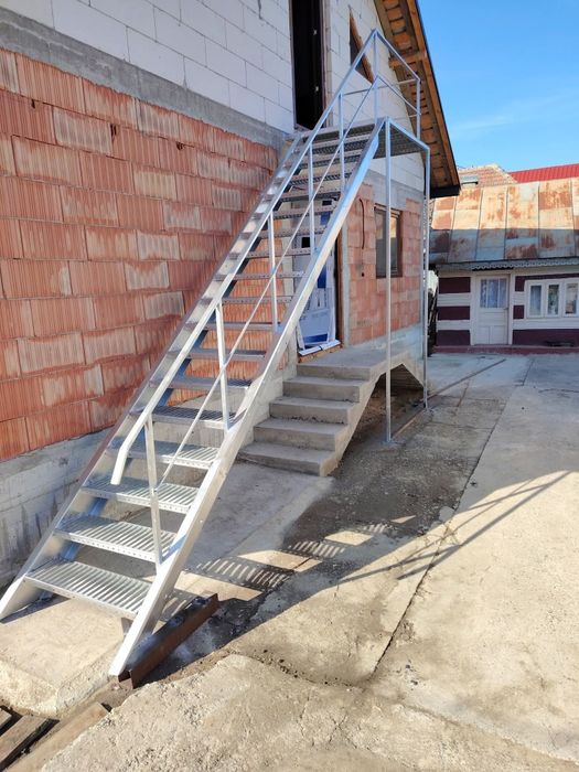 scarii metalice zincate exterioare și pentru incendii , platforme, pod