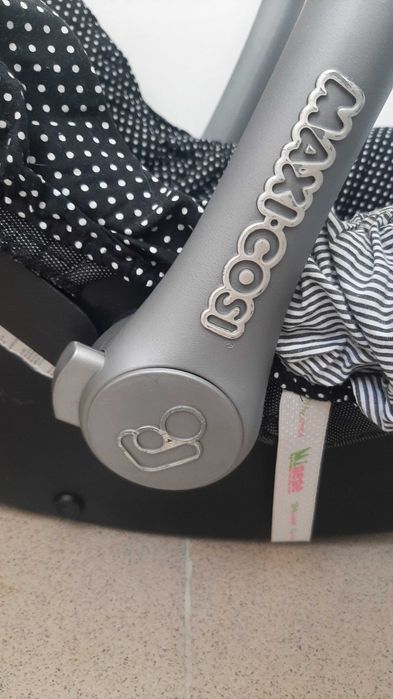 Столче за кола Maxi Cosi