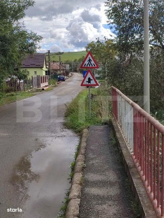 Teren extravilan de vanzare, 70 ari, utilitati, zona Simionesti