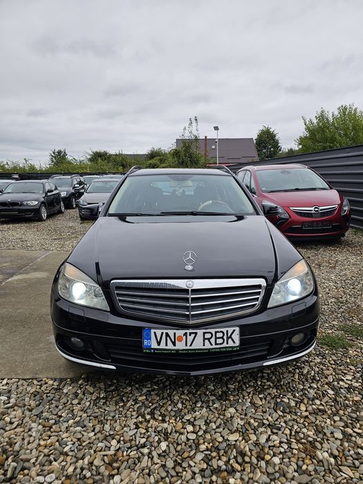 Mercedes C200  ~ Unic Proprietar ~ 2009 ~ Xenon ~