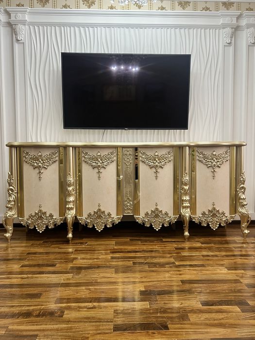 комод под тв в стиле барокко