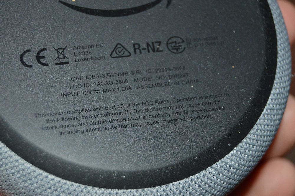 Amazon Echo Dot Gen. a 3-a D9N29T boxa inteligenta cu Alexa