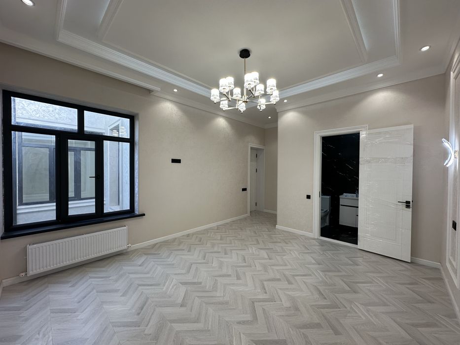 Учкахрамонда уй сотилади. 1.9 сотих 6 хона  155000 газ сув.