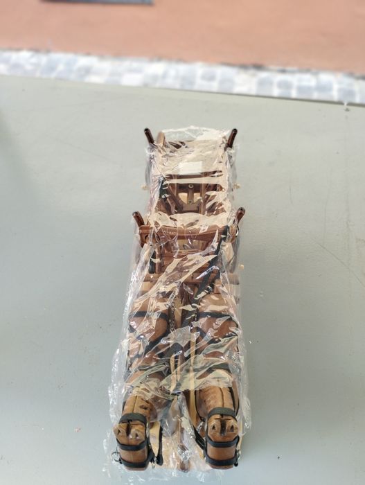 Bibelou lemn cai cu trăsura