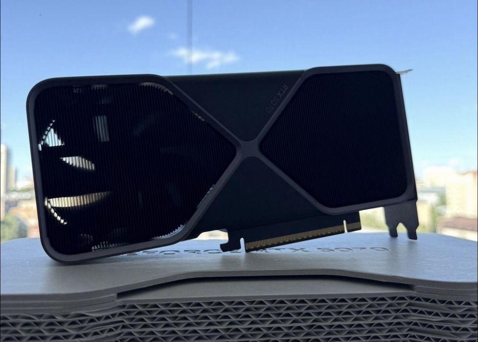 Видеокарта rtx5070 founder edition 12gb (обмен)