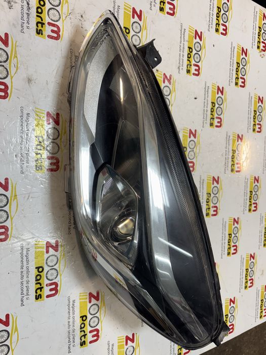 Far stanga cu LED si lupa Ford Fiesta 2017-2022