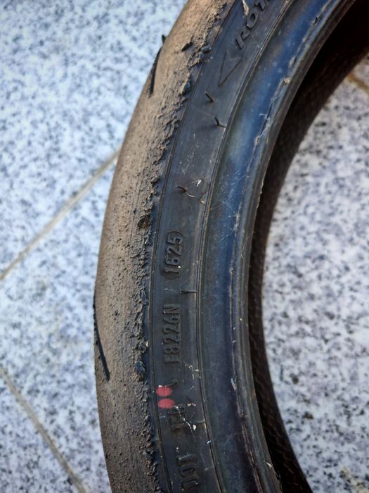 Anvelope Pirelli: 255/35 R19 + 225/40 R19 BMW și 120/70 R17 Moto