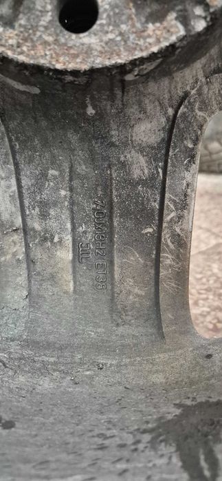 Оригинални ал.джанти 18 цола Ауди