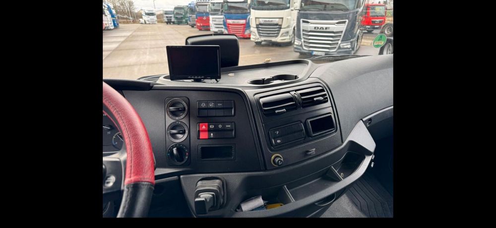 Mercedes-Benz Atego 816 ∗ Caroserie frigorifică ∗ Thermo King T 600R ∗ Lift hidraulic 1,5 tone