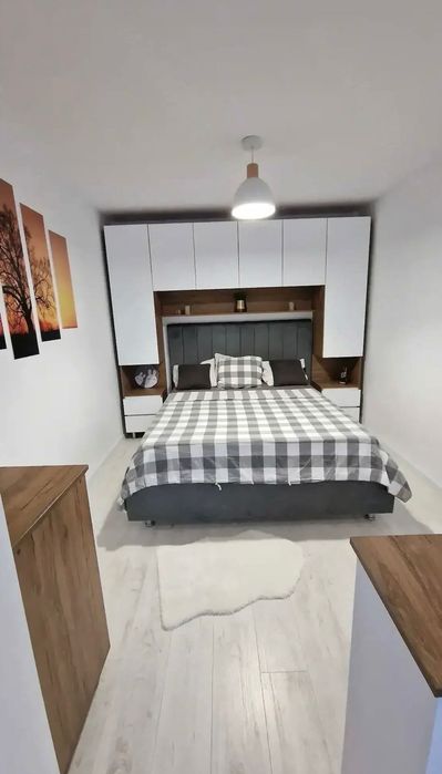 Apartament de inchiriat