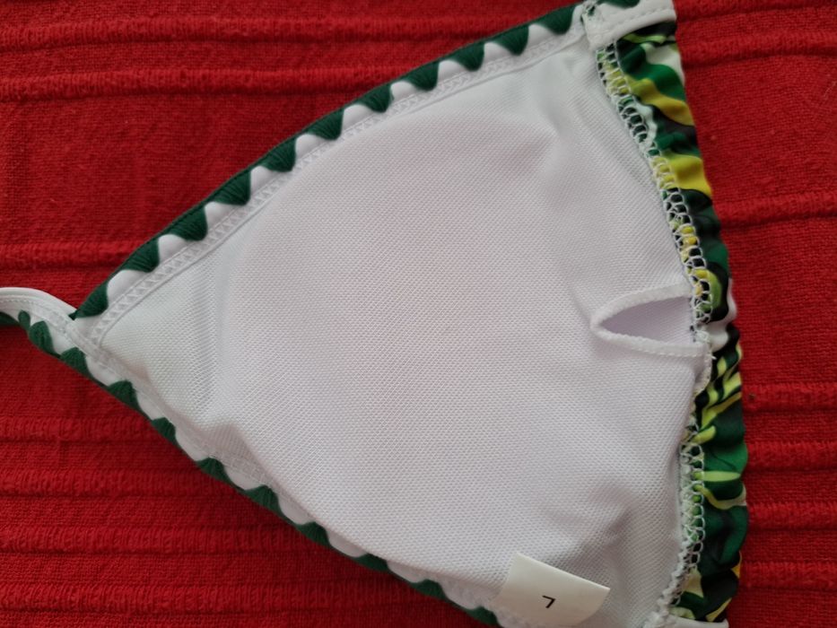 Нов бански от две части, размер L