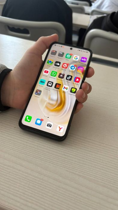 Хувей нова 12i 128гб