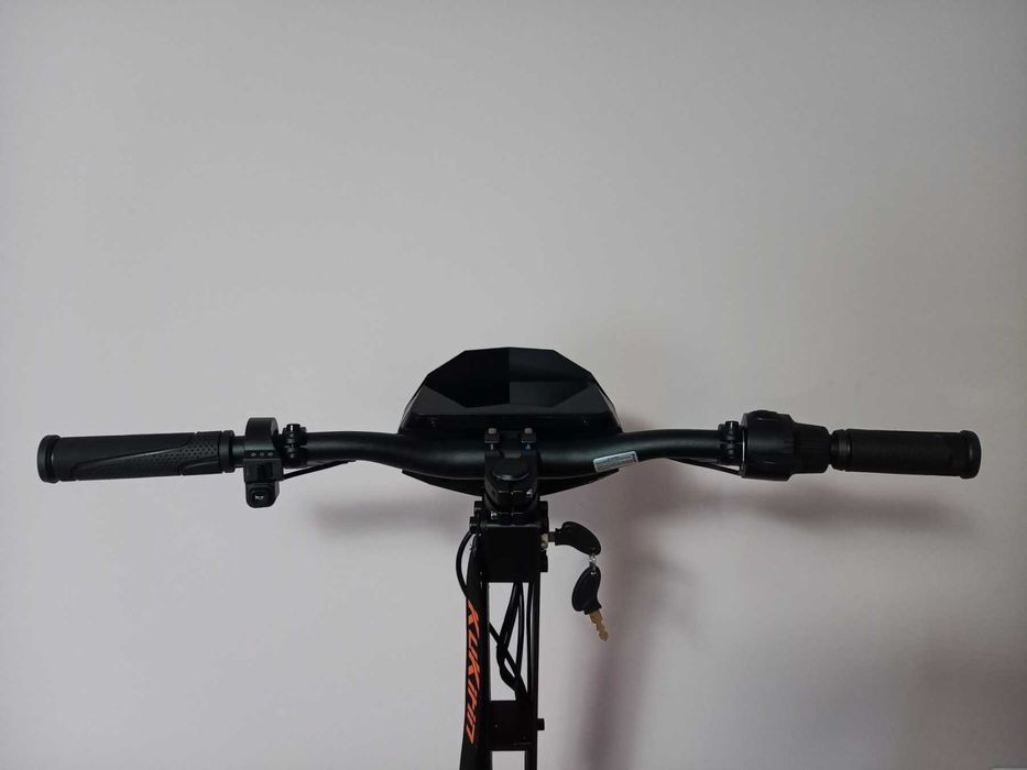 Електрически скутер/тротинетка KuKirin G4 2000W 20AH