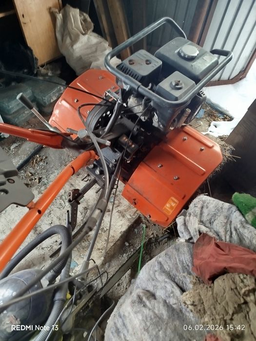 Продам мотоблок почти новый