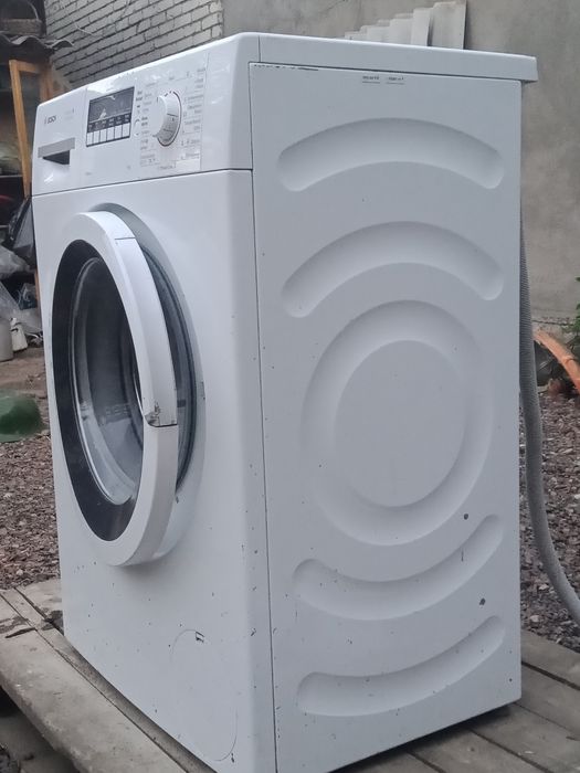 Стиральная машина автомат