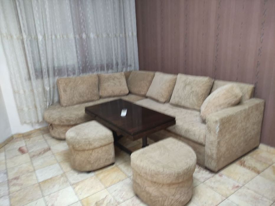 Давам под наем двустаен апартамент в нова кооперация