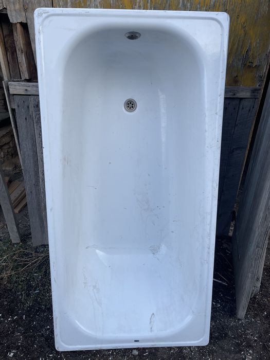 Ванна продам ванну