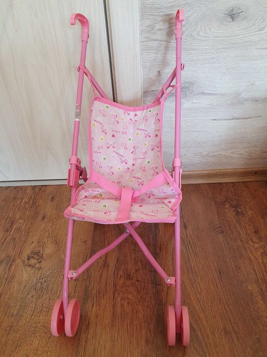 Говореща книжка и подаръци/// Тоалетка със столче и количка за кукли