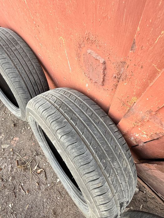 Продам летние шины 215/60/17