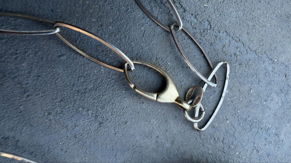 Colier supradimensionat aurit si foarte lung