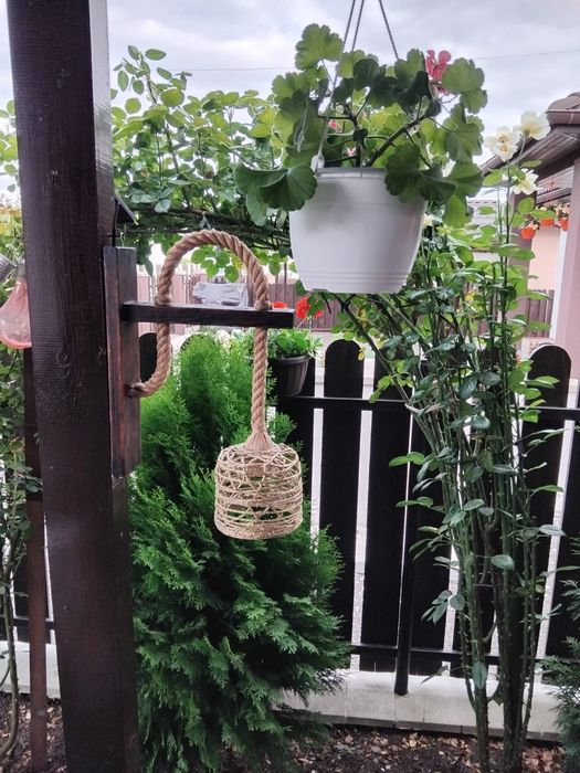 Corpuri de iluminat rustic, terase, cabane, foisoare