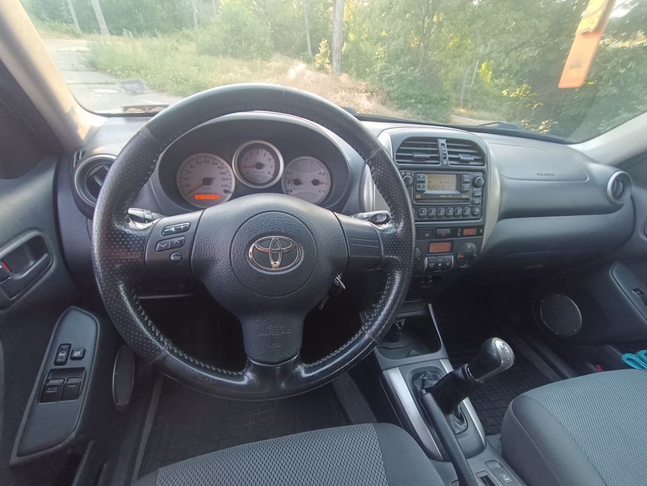 Toyota RAV4 2.0 VVT-I