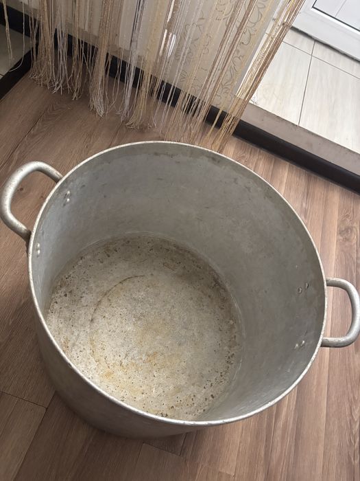 Продам кастрюлю производства СССР