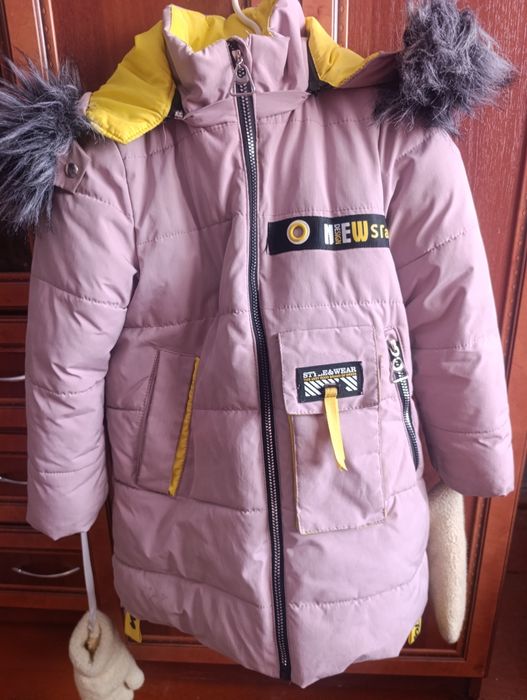 Продам куртку и комбенизон на девочку