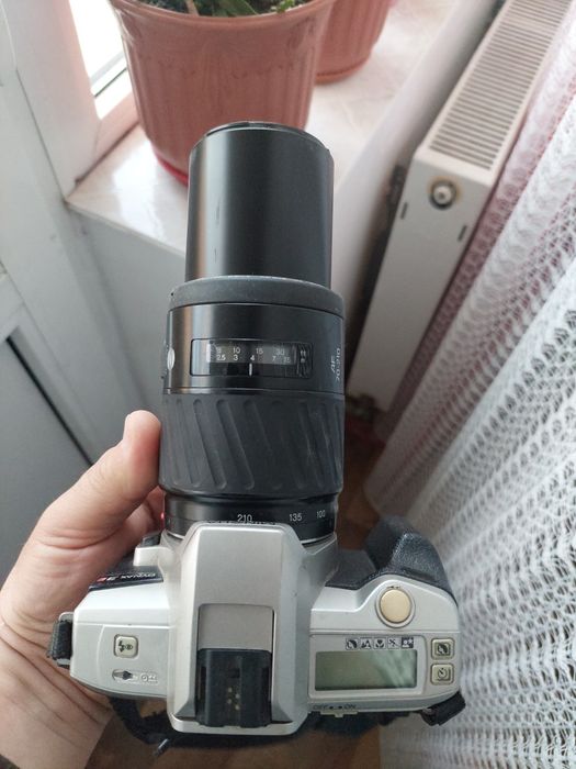 Aparat foto pe film minolta dynax 3L